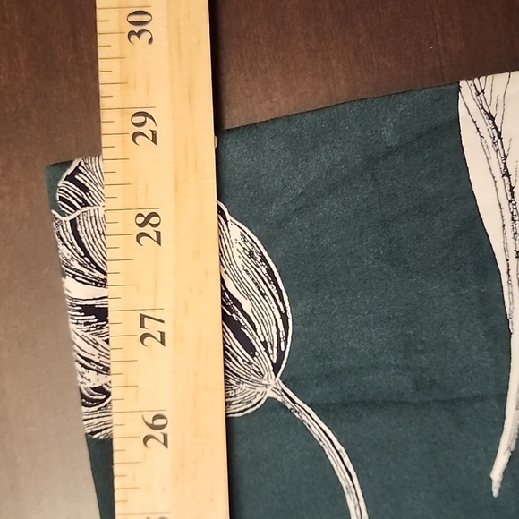 Banana Republic Reegan Floral Print Pants in Green and White sz 14 - Picture 9 of 9
